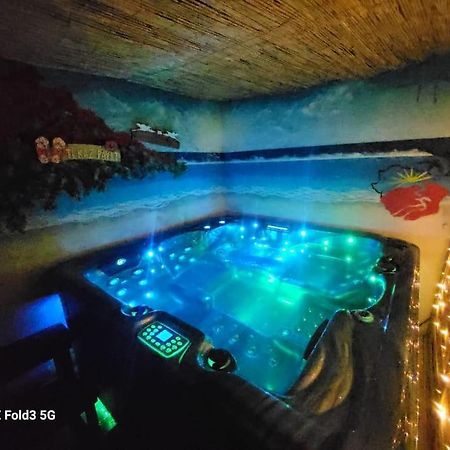 Studio Avec Terrasse Et Jacuzzi Valbonne Zewnętrze zdjęcie